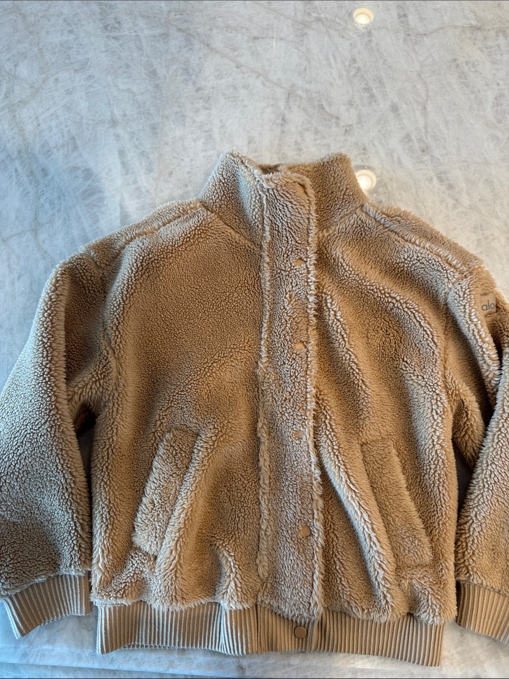ALO Yoga Teddy Sherpa Jacket in Camel Brown